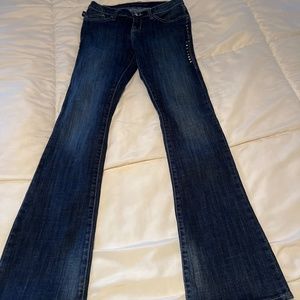 Rock and Republic women’s bootcut Jean size 0